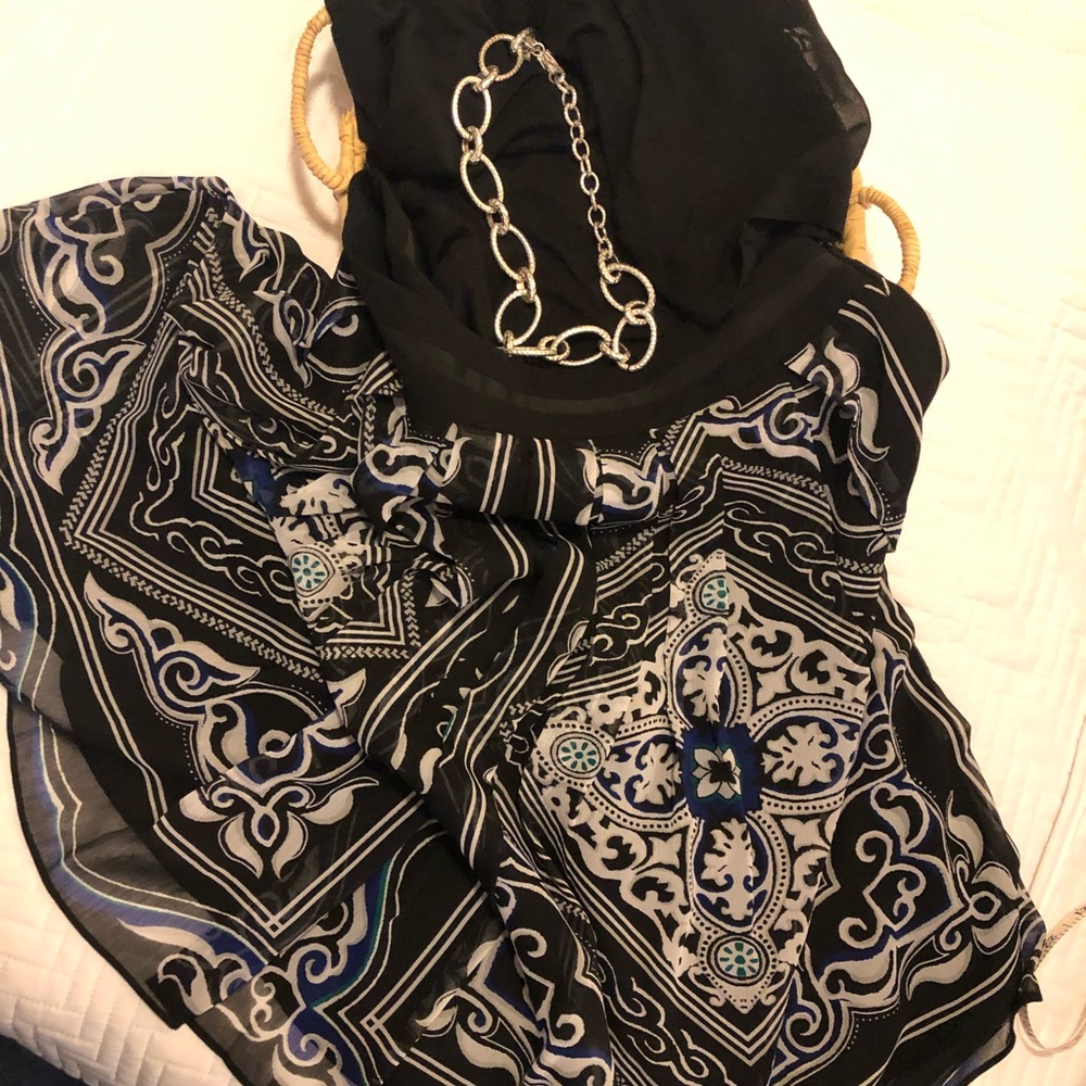 White House Black Market Skirt size 4